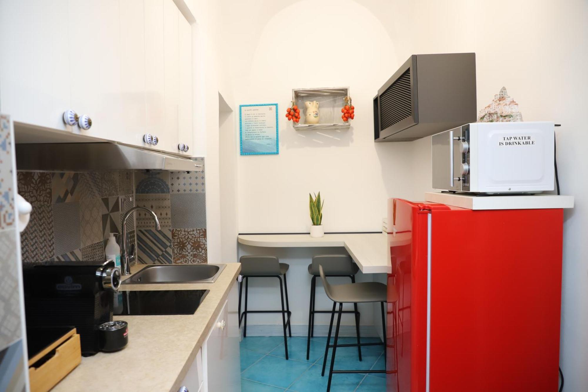 Piazzetta Petrone Apartments + Parking Vieste Exterior photo